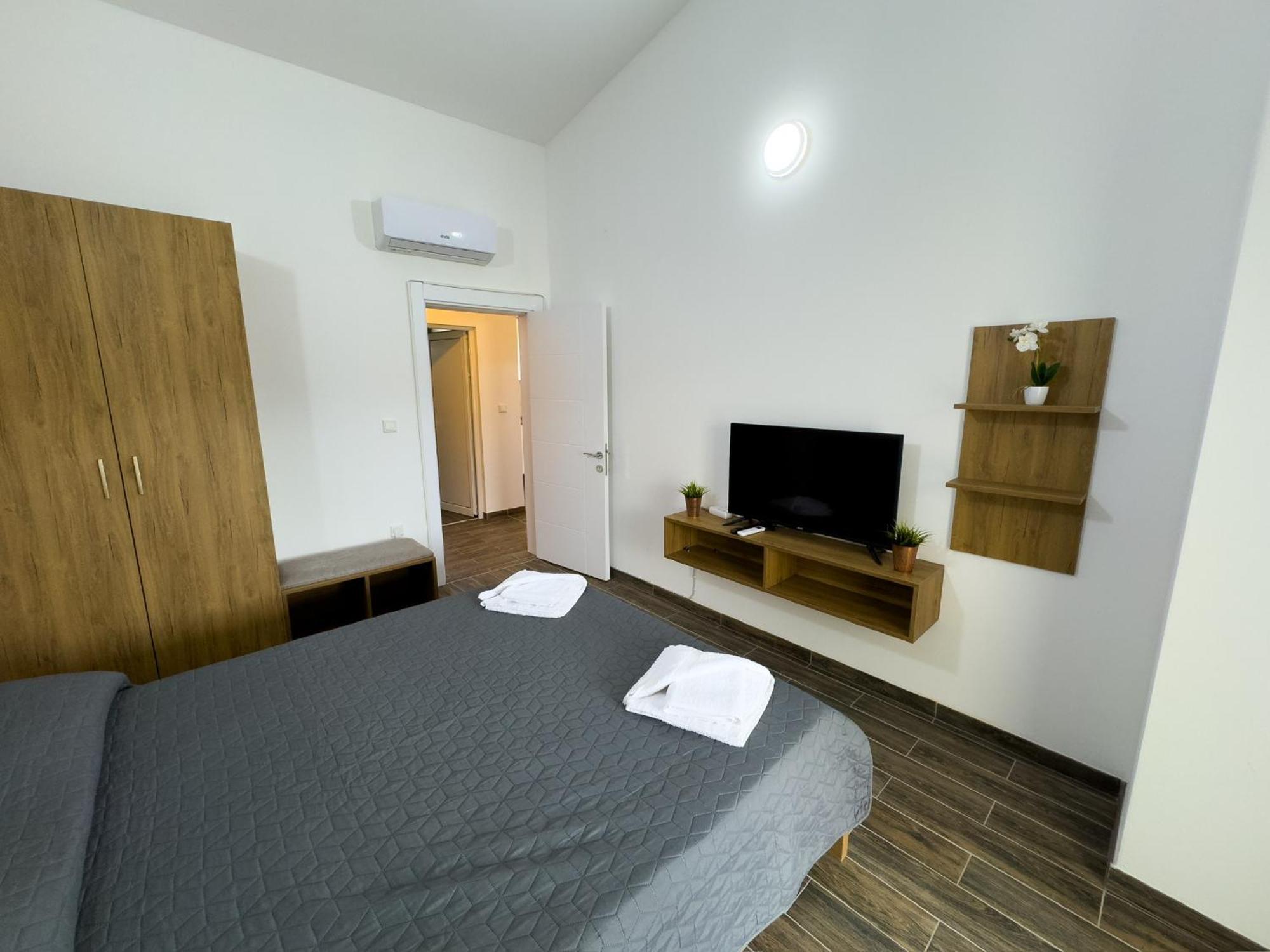 Adla Apartmani Улцинь Экстерьер фото