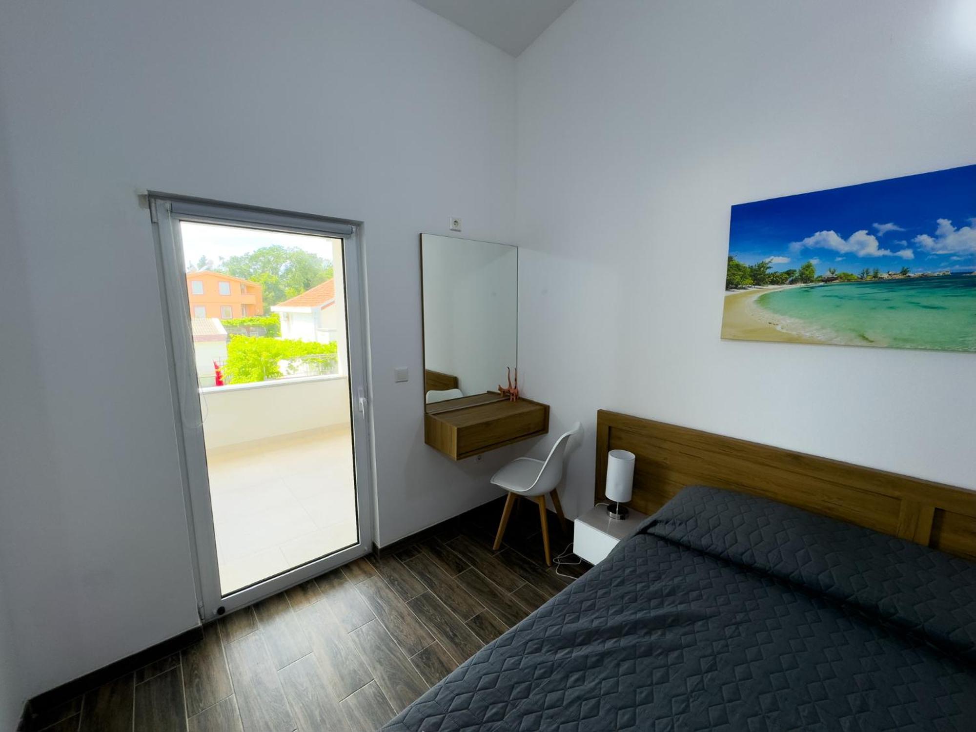 Adla Apartmani Улцинь Экстерьер фото