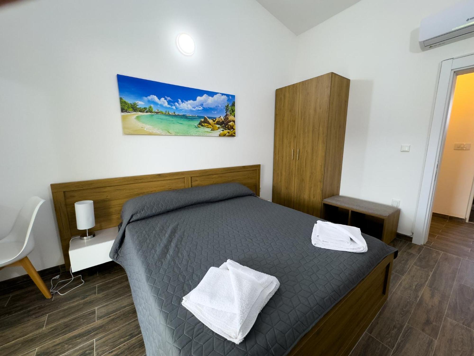 Adla Apartmani Улцинь Экстерьер фото