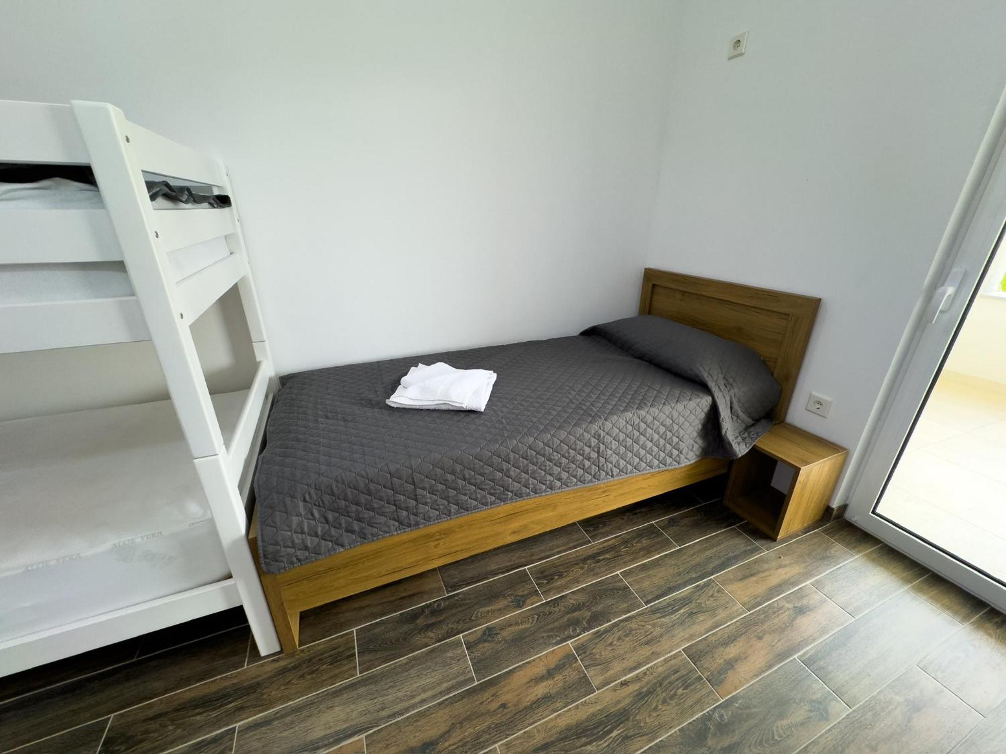 Adla Apartmani Улцинь Экстерьер фото